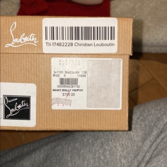 Christian Louboutin Wawy Dolly 100 Patent - Picture 14 of 14